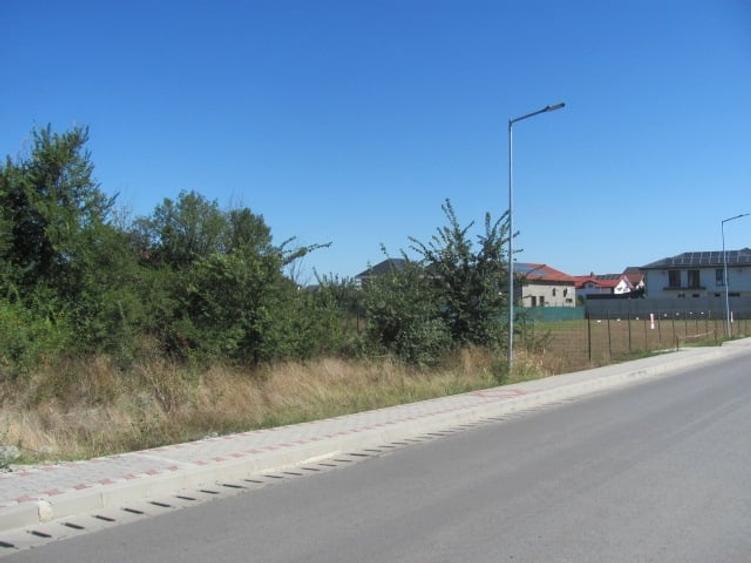 Prelungirea Ghencea, Safirului, Stradal - 2