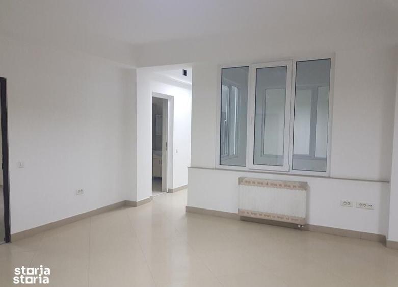 Spațiu comercial, de 1,288 mp, în Central