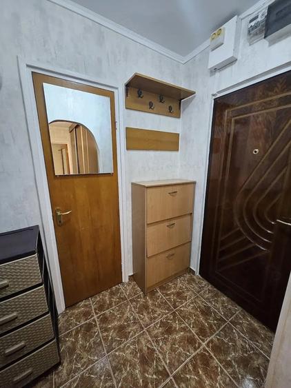 Apartament cu 2 camere decomandat în Giurgiului