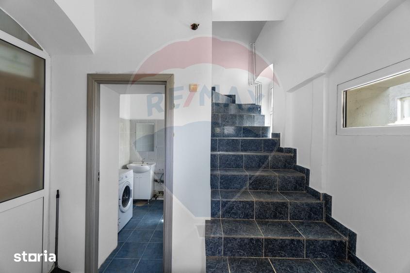 Apartament cu 7 camere în Ultracentral