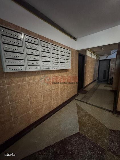 Apartament cu 2 camere decomandat în Baba Novac