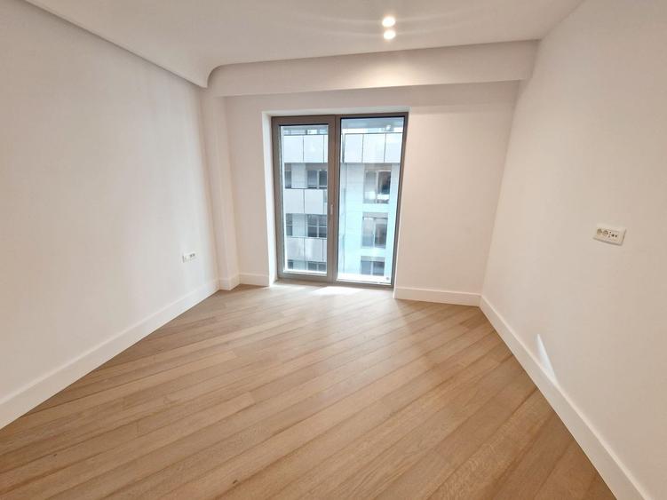 Apartament cu 3 camere în Iancu Nicolae — fotografia 3