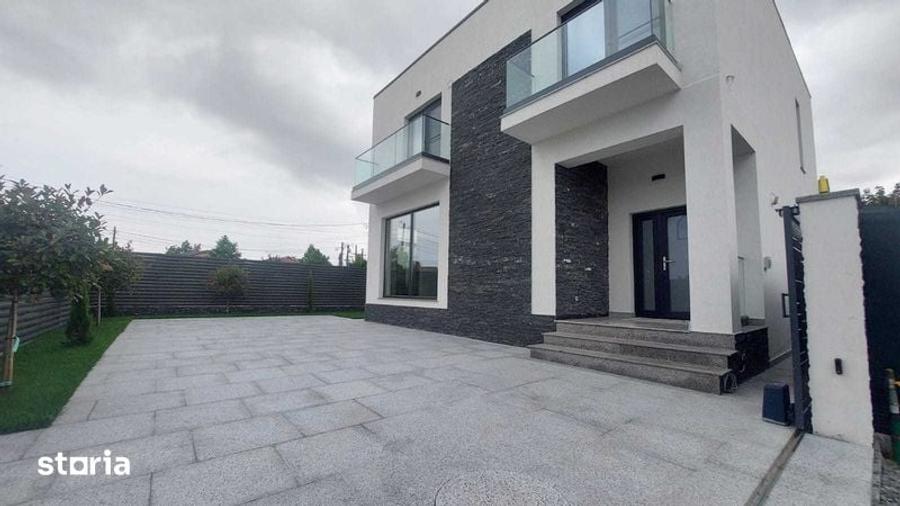 Casă cu 3 camere cu Teren 200 Mp în Central