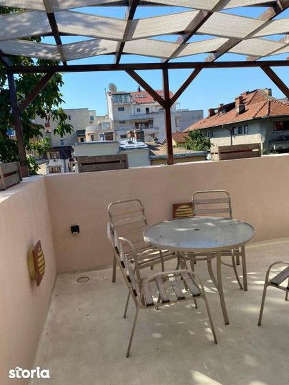 Casă cu 7 camere cu Canalizare în Floreasca