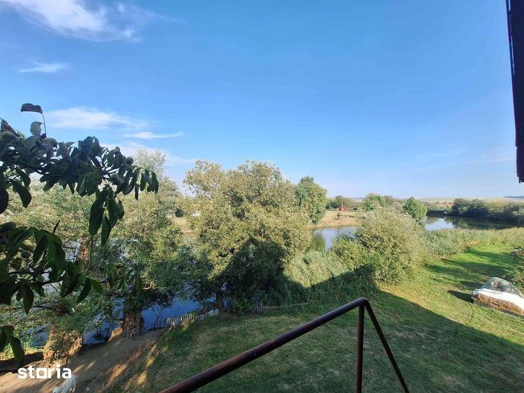 Casă cu 3 camere cu Teren 305 Mp în Central