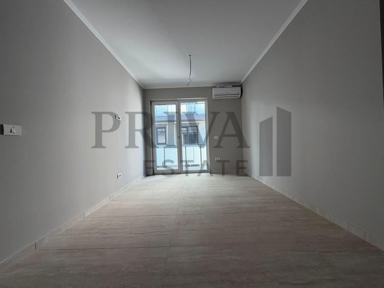 Apartament cu 2 camere semidecomandat în Giroc