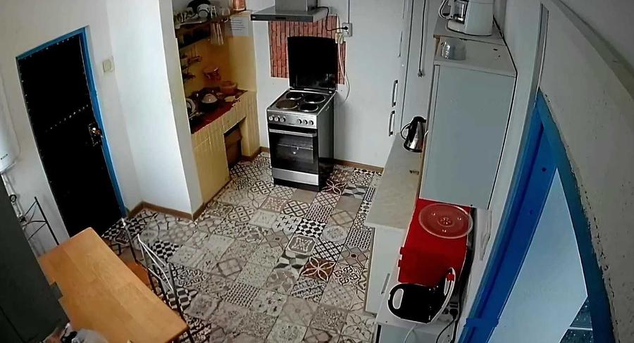 Camera Studenti | Casa privata - 5 min de Colina | Utilitati incluse - 3