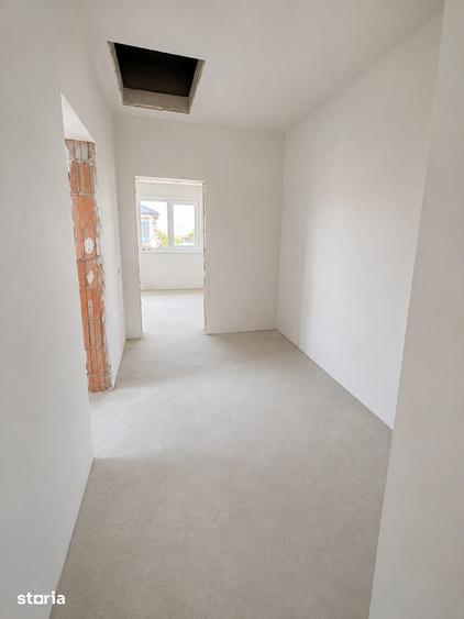 Duplex despartit prin cam. tehnica / Toate utilitatile Comision 0 - 5