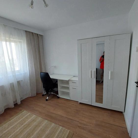 PROPRIETAR inchiriez central ap cu 3 camere decomm - 6