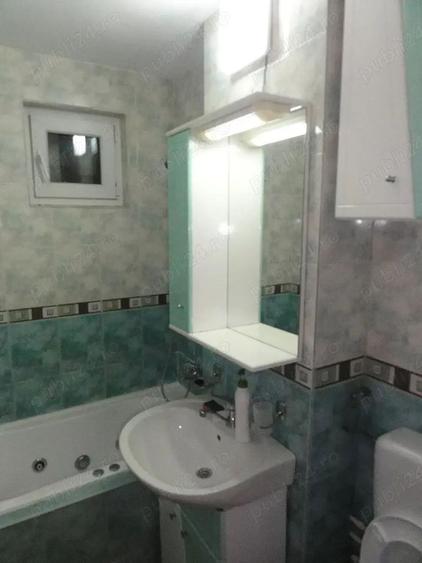 Apartament cu 3 camere semidecomandat, mobilat în Bucur Obor
