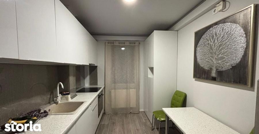 Apartament cu 3 camere în Între Lacuri