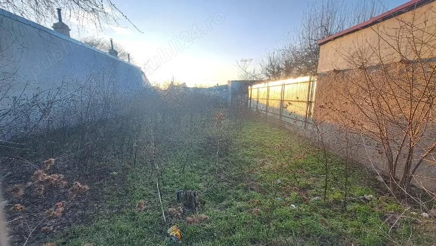 Teren de 298 mp, în Brăilița
