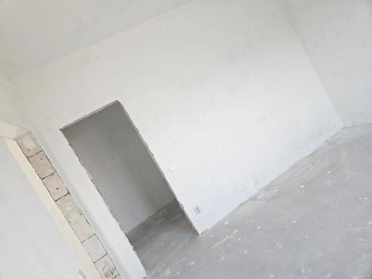 Casă cu Teren 520 Mp în Dragomirești-Deal
