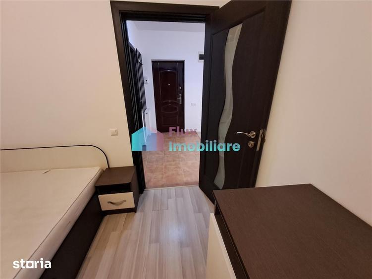 Garsonieră decomandată în George Enescu