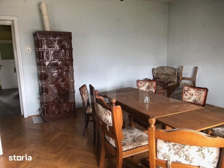 Apartament cu 4 camere decomandat în Semicentral