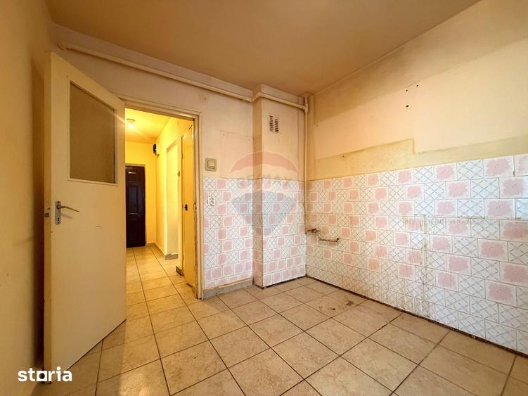 Apartament cu 2 camere decomandat în Griviței