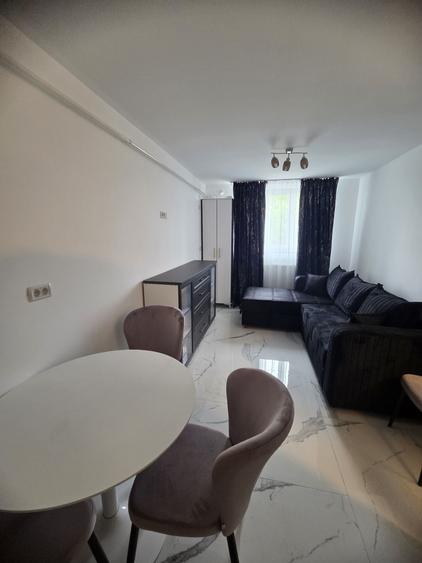 Apartament cu 2 camere decomandat în Fălticeni