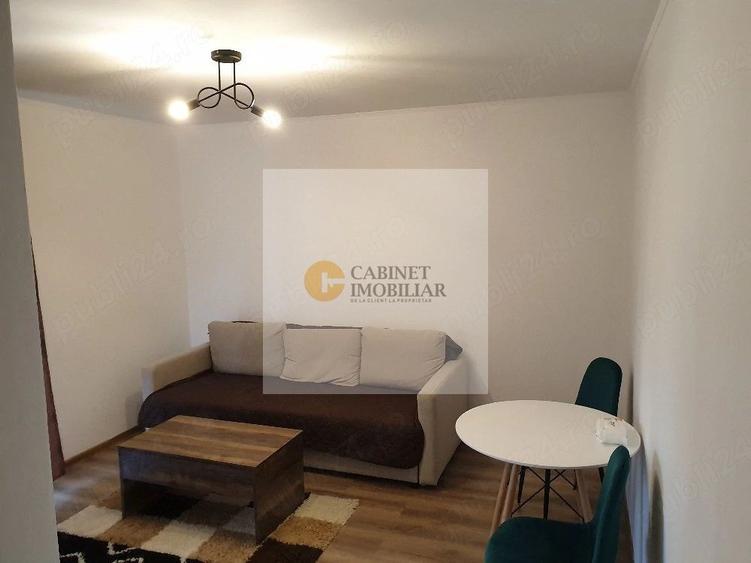 Apartament cu 2 camere semidecomandat în P-ța Victoriei