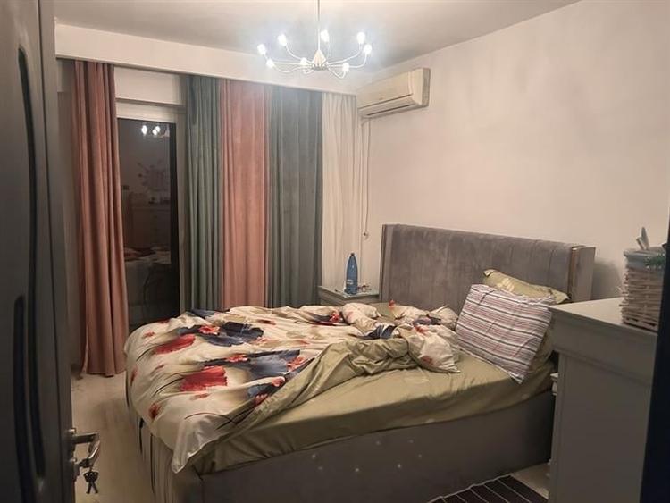 Apartament cu 2 camere decomandat în Titulescu