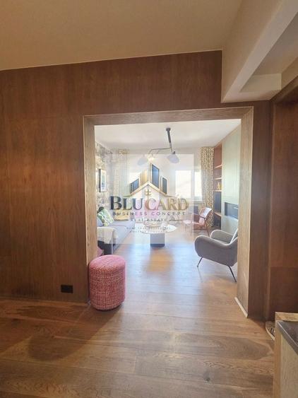 Apartament cu 4 camere semidecomandat, mobilat în Cișmigiu