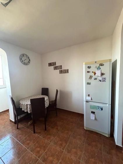 Apartament cu 3 camere decomandat în Ultracentral