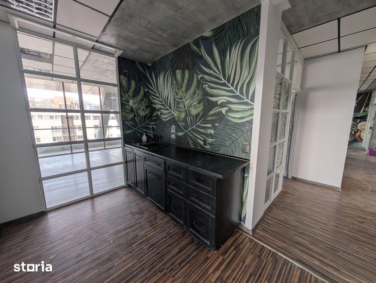 Spațiu comercial, de 140 mp, în Central