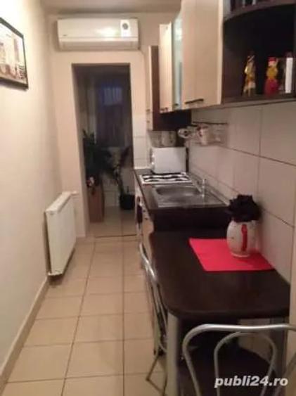 Garsonieră decomandată în Rogerius