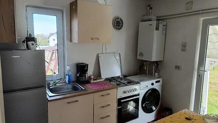 Casă cu Teren 1500 Mp în Crâmpotani
