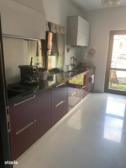 Casă cu 4 camere cu Teren 400 Mp în Apărătorii Patriei