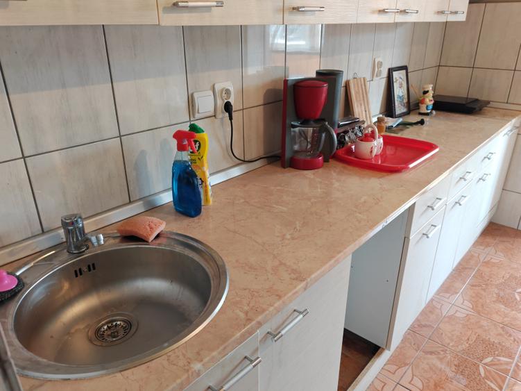 Apartament cu 2 camere decomandat în Griviței