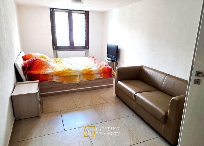 Apartament cu 5 camere decomandat în Ultracentral