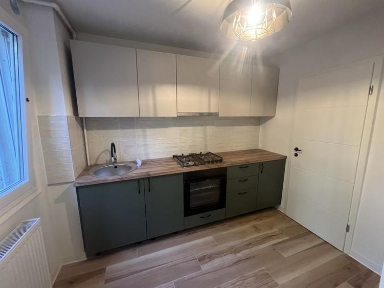 Apartament cu 2 camere semidecomandat în Cetății