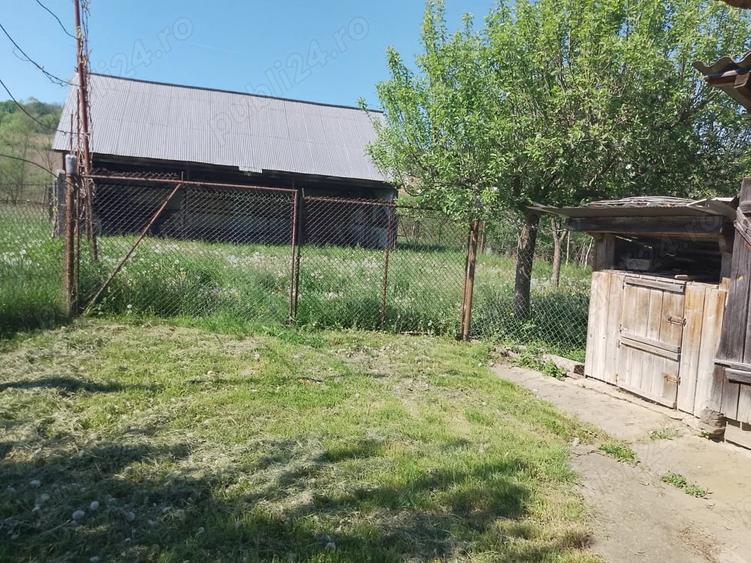 Casă cu 2 camere în Sânmihaiu Almașului