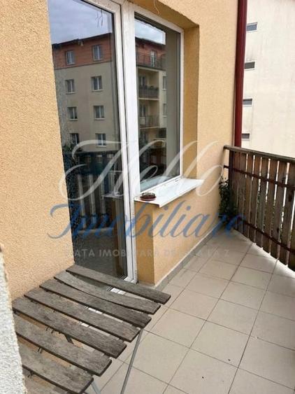 Vand apartament 2 camere 55mp+balcon 7mp zona Terra - 3