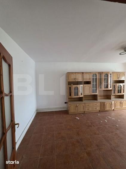 Apartament cu 4 camere în Mazepa 1