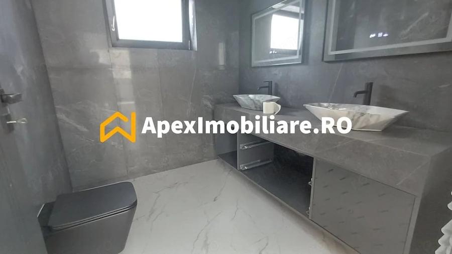 Casă cu 7 camere cu Teren 500 Mp în Pipera