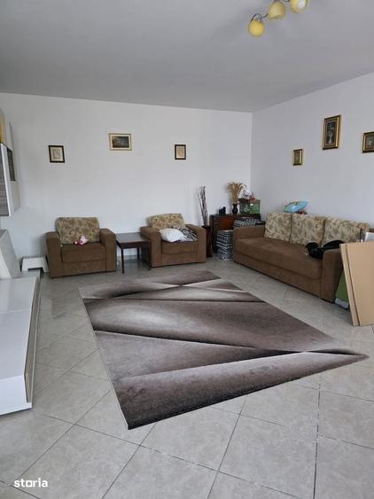 Casă cu 4 camere în Ciorogârla
