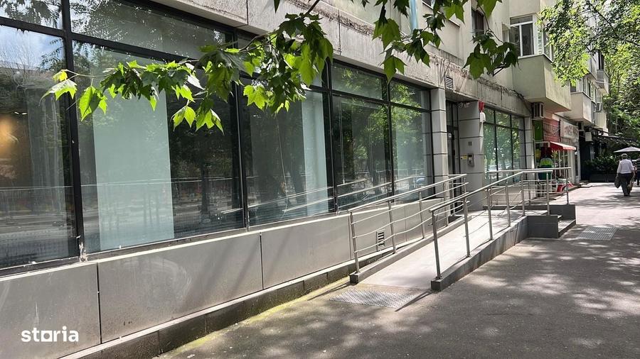 Spațiu comercial, de 253 mp, în Basarabia