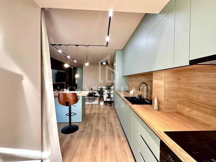 Apartament cu 2 camere semidecomandat, mobilat în Florești