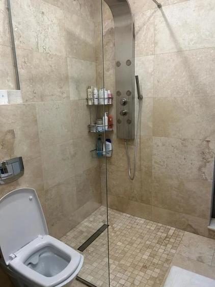 Apartament cu 2 camere decomandat în Eremia