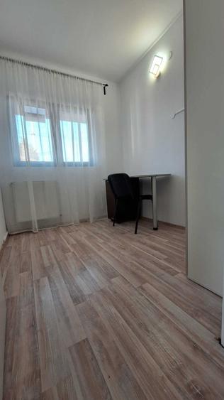 Casă cu 3 camere cu Teren 50 Mp în Central