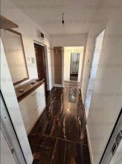 Apartament cu 2 camere decomandat în Craiter