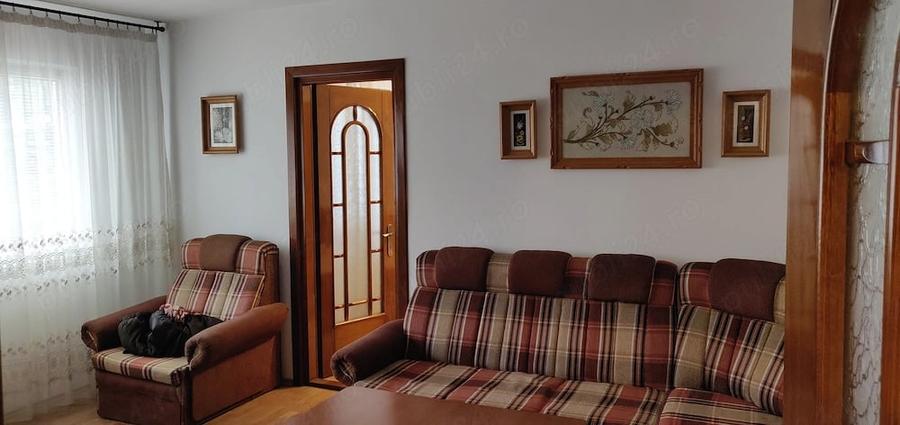 Apartament cu 2 camere semidecomandat în George Enescu