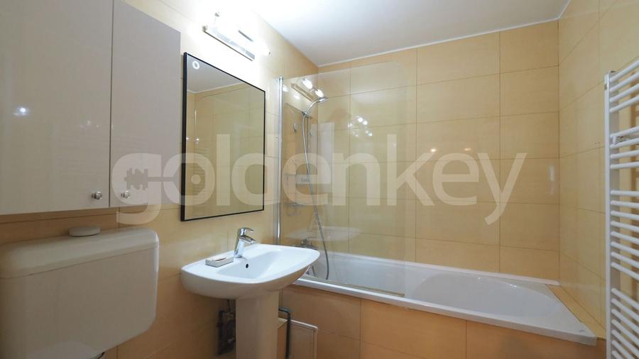 Apartament cu 3 camere decomandat, mobilat în Aviației
