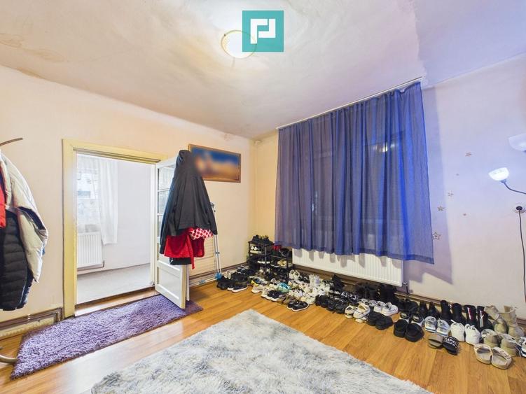Casă individuală cu 3 camere cu Canalizare în Bujac