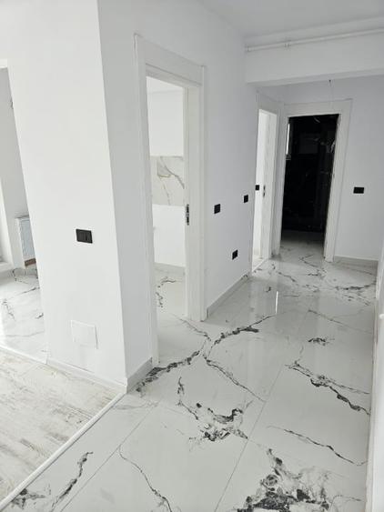 Apartament cu 2 camere decomandat, mobilat în Prelungirea Ghencea