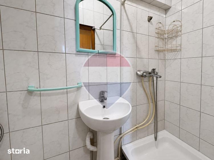 Garsonieră în Iris