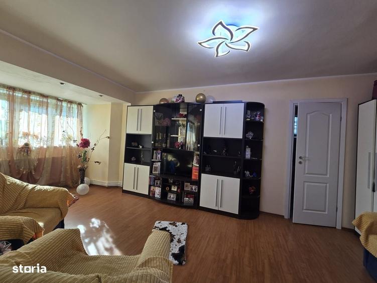 2 Camere Semidecomandat, Tiglina 1 Regiment 11 Siret/ Penny Market - 9