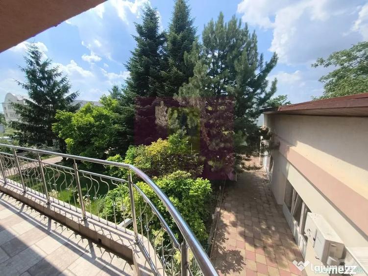 Casă cu 1 camere cu Teren 1000 Mp în Central