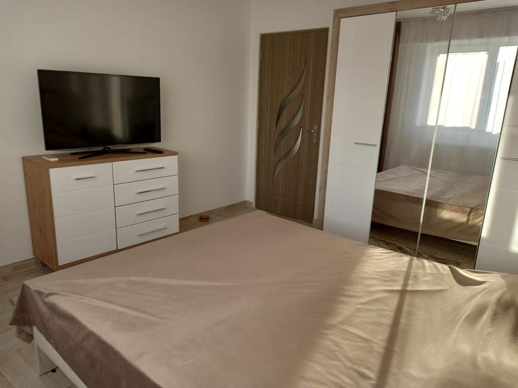 Apartament cu 2 camere decomandat în Tomis III